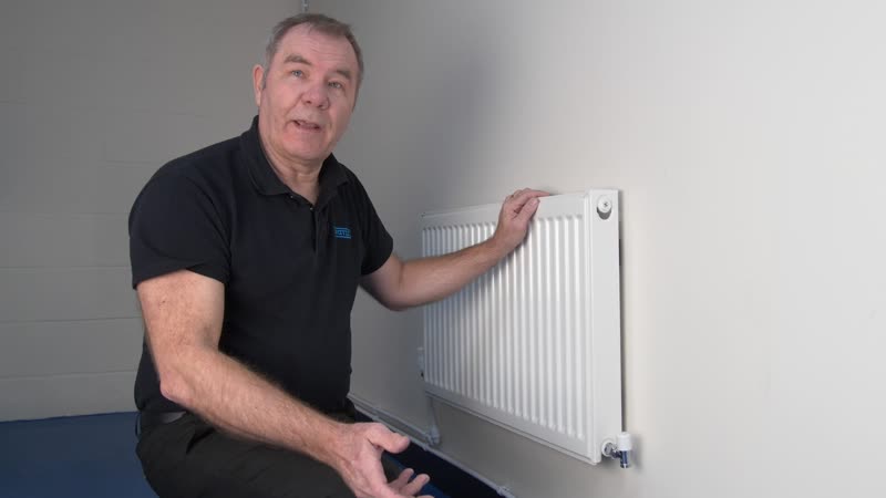 Video showing how to connect Hep2o fittings and pipes to a radiator