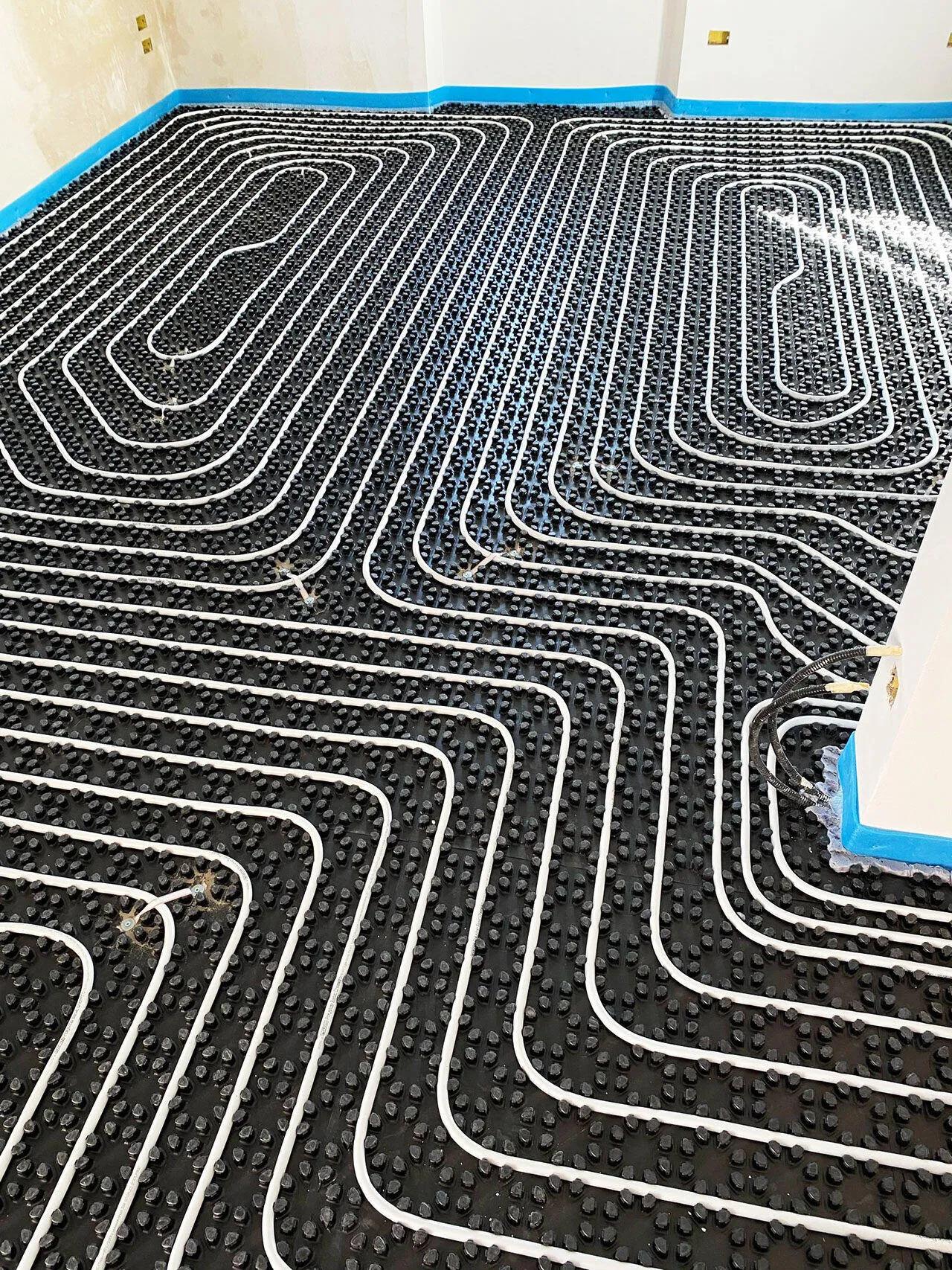 Risparmio-energetico-e-comfort-con-il-sistema-radiante-a-pavimento-Wavin-Renova-Trio_04