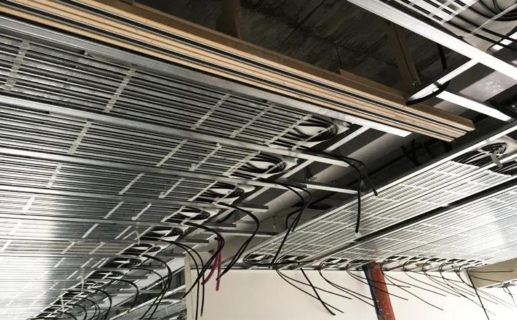 sistema di riscaldamento e raffrescamento a controsoffitto Chemdiro CD-4