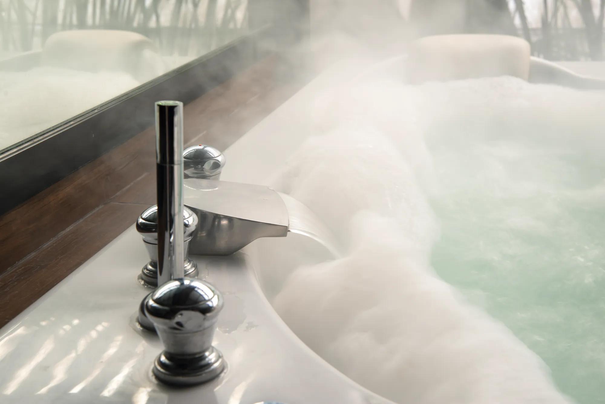 Bathtub