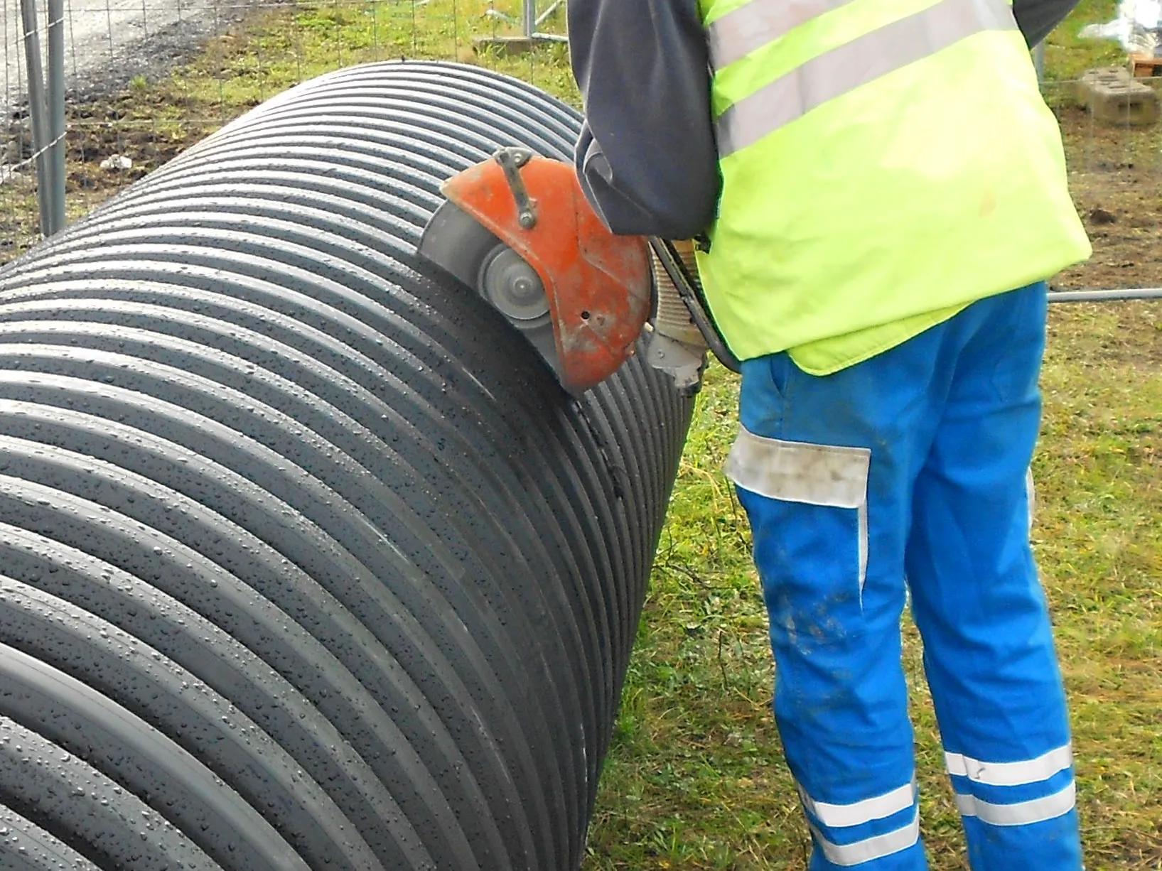 Aménagement de regards en vue d'assainir les eaux usées d'une route