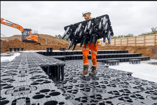 AquaCell being installed by a Builder 