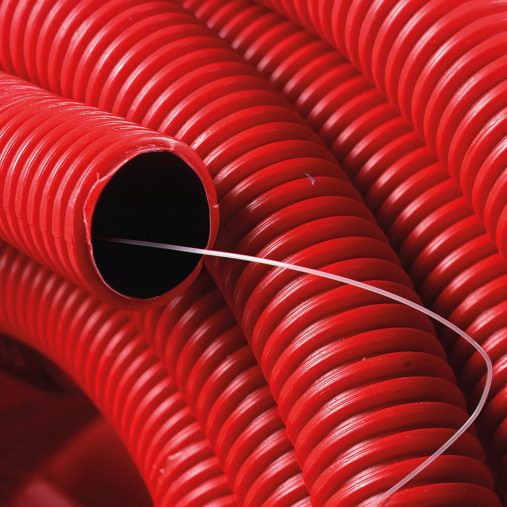 Mantelflex_cableprotection_closeup.tif